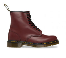Carica l'immagine nel visualizzatore di Gallery, DR MARTENS | 1460Z DMC 8-EYE BOOT | CHERRY SMOOTH