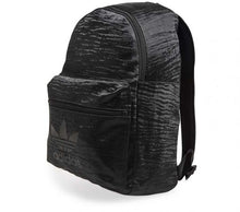 Carica l&#39;immagine nel visualizzatore di Gallery, ADIDAS | CLASSIC BACKPACK
